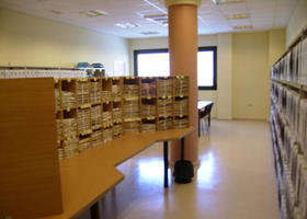 Sala de clasificación del archivo de la Universidad de Jaén